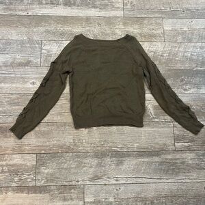 Aeropastle size XS sweater